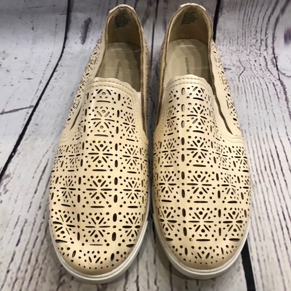 Solesenseability ivory Nude Briella slip on NWOT - Picture 2 of 5